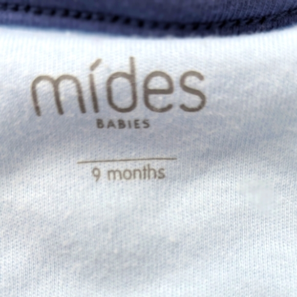 Light Blue Quilted One Piece Outfit/Romper/Jumper/Sleeper (Size 9 Months) - Picture 6 of 15